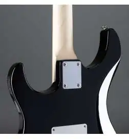 Yamaha Pacifica 112 BL negra