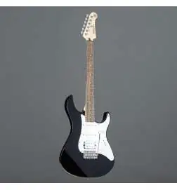 Yamaha Pacifica 112 BL Preto