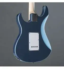 Yamaha PAC112J Pacifica (Lake Placid Blue)