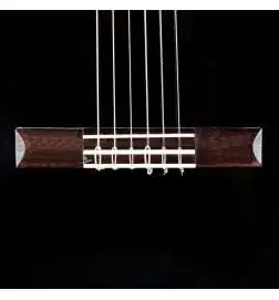 Yamaha C 40 BL Preto