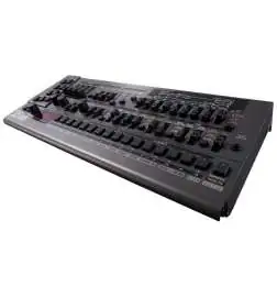 Roland JD-08 Synthesizer
