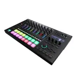 Roland MC-707 groovebox