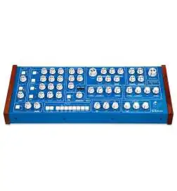 GS Music e7 Blue Synthesizer