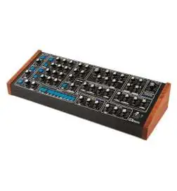 GS Music e7 Black Blue Synthesizer